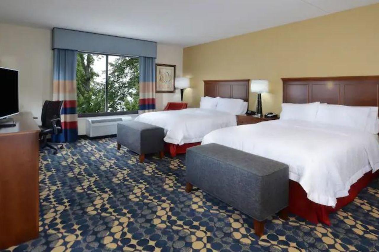 Hampton Inn&suites 3*